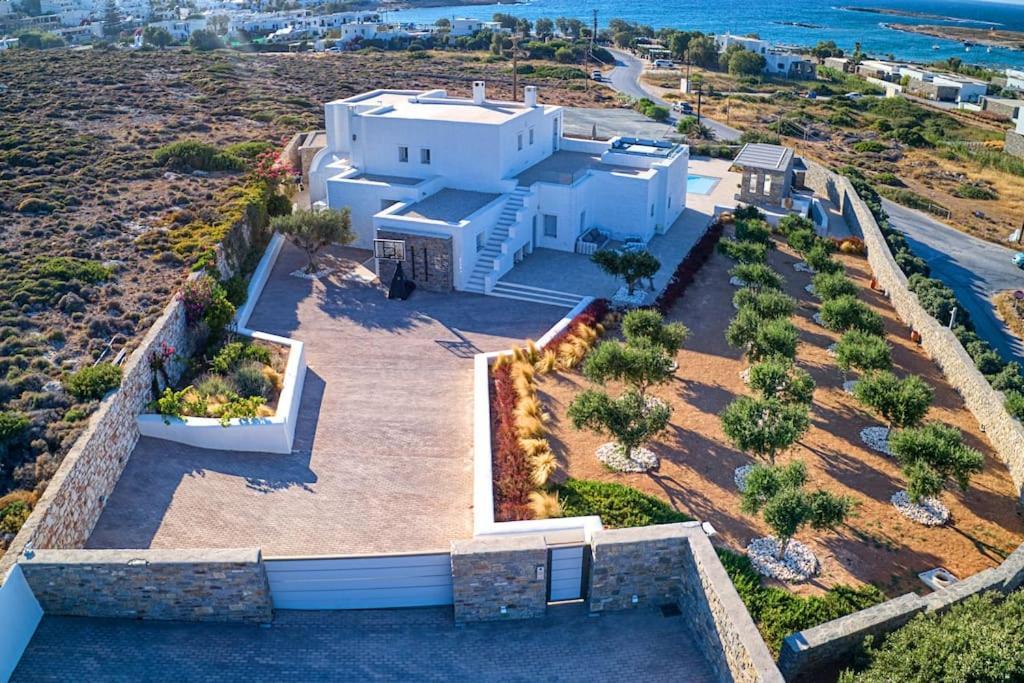Grand Villa Reve Náousa Eksteriør billede